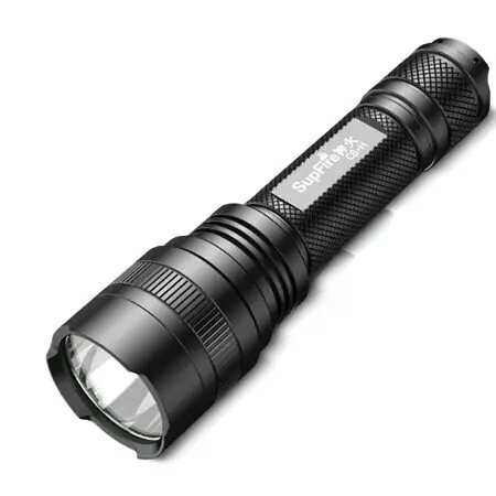 Taskulamppu Superfire C8-H, USB, 950lm, 500m Pakollinen (Must-Have)