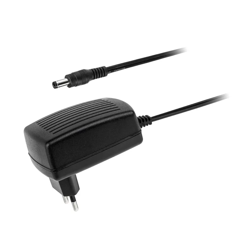 laturi 21,5 v Superhinta