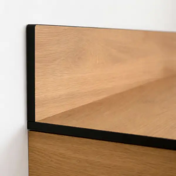 HPL-kylpyhuoneen työtaso 80 cm kaapille 81x35,5 cm Castello Oak 18 cm levyllä Ajankohtainen