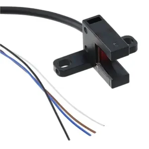 Alkuperäinen Panasonic haarukkavalokenno PM-T45-C3 PM-T45-C3 T-tyypin valaistus, pimeäkytkentä 5 - 24 V/DC 1 kpl